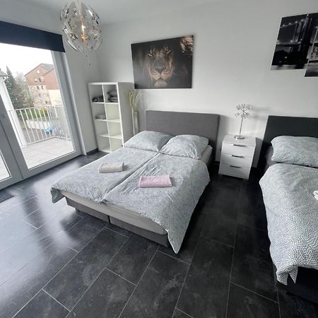 Exklusive Moderne Wohnung Giessen Stadtnaehe Mit Balkon Annerod Buitenkant foto